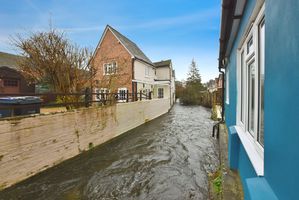 Photo 8- click for photo gallery